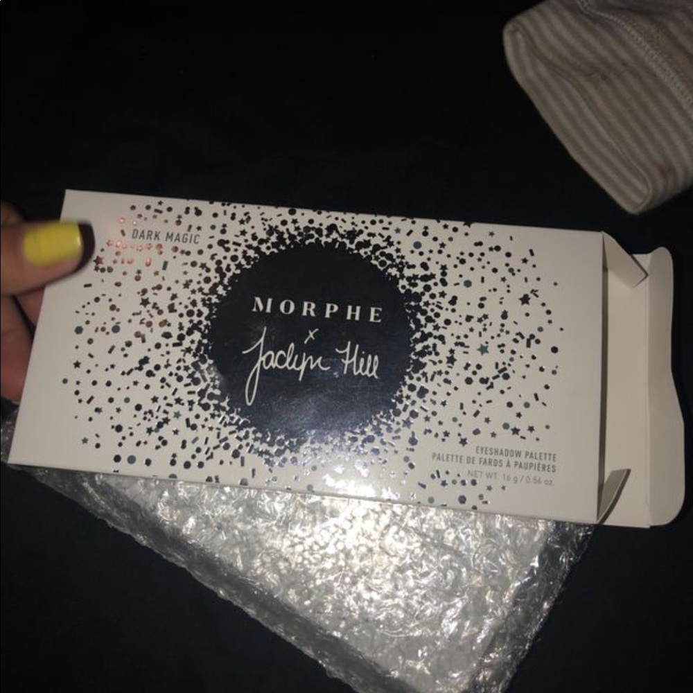 Morphe Jaclyn Hill ( DARK MAGIC )